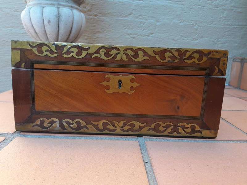 Early 19th Century Regency Mahogany And Rosewood And Brass Writing Slope With Gilt Leather Tooled...