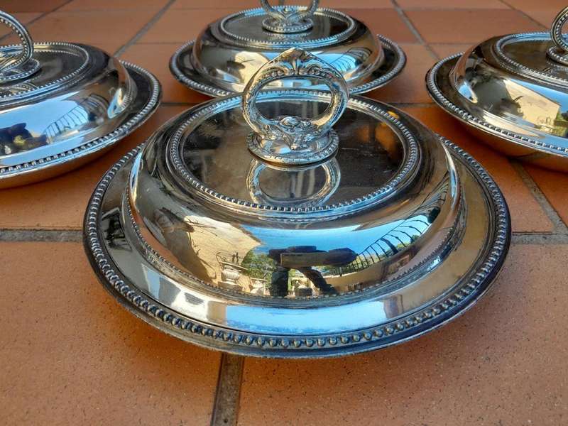 A 19th Century Set Of Four Early Victorian Sheffield Entrée Dishes With Covers