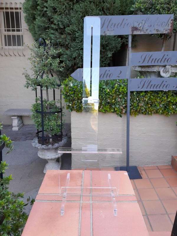 A Perspex Table Easels ND