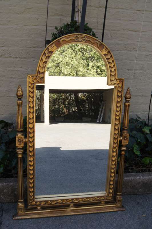 Gilded Arch Top Mirror