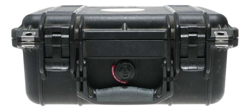 Pelican 1400 case fits valuable cameras used