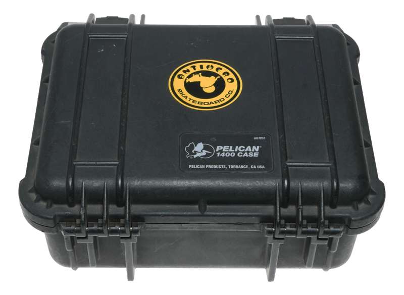 Pelican 1400 case fits valuable cameras used