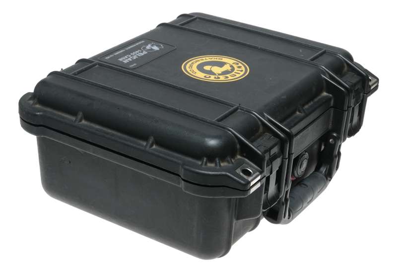 Pelican 1400 case fits valuable cameras used