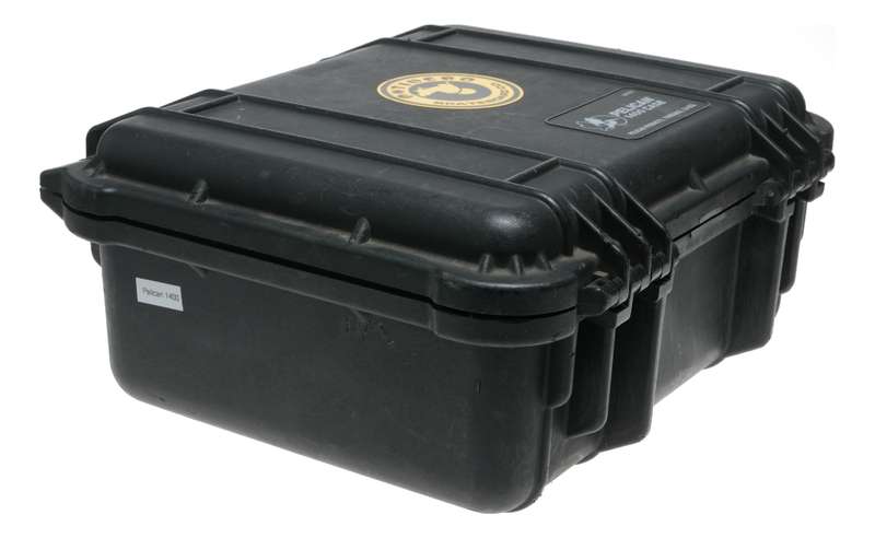 Pelican 1400 case fits valuable cameras used