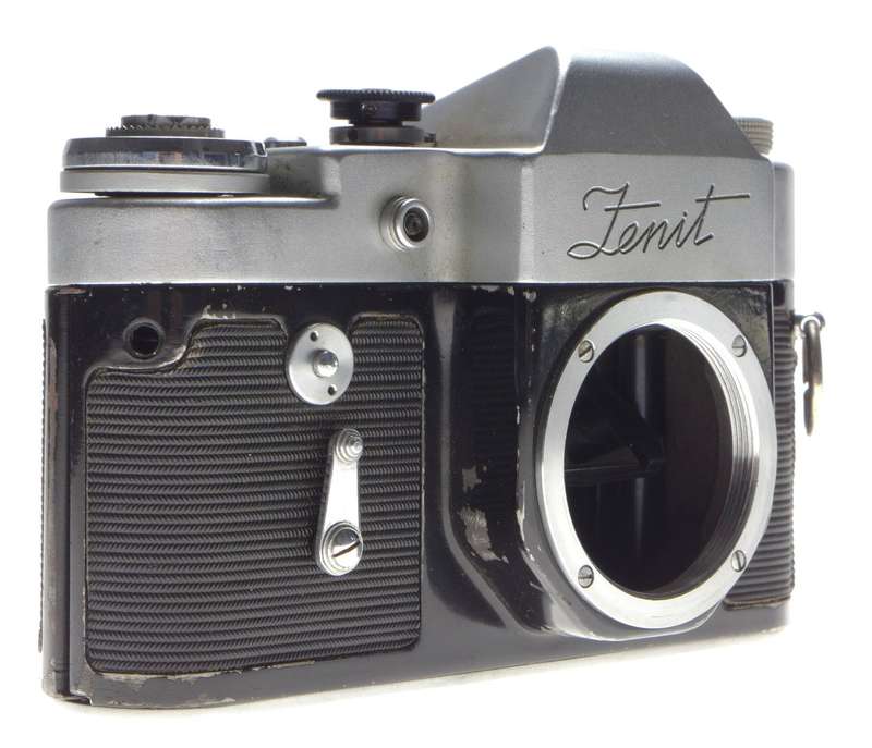 Zenit 35mm SLR Film Camera, Needs Service Sold As Is
