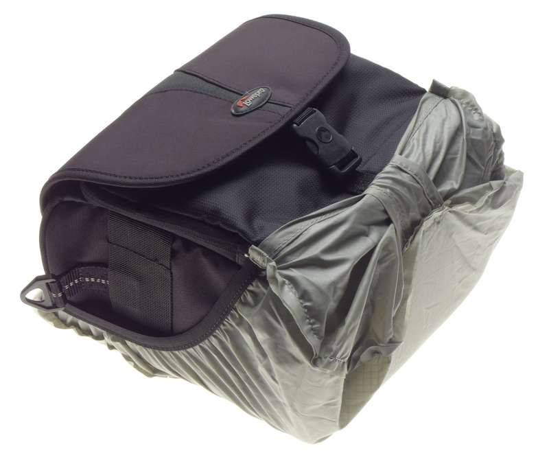 Lowepro black nylon camera should travel carry case padded