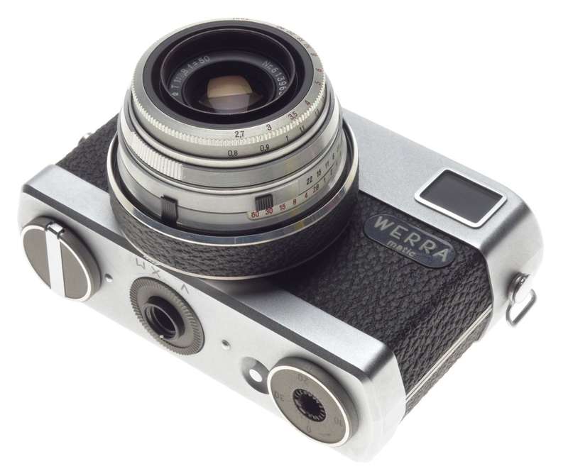 WERRA Matic Jena T 1:2.8 f=50mm Unusual point and shoot camera kit hood cap case clean condition