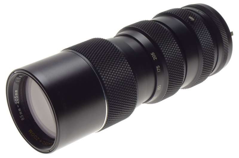 Soligor Macro-Zoom 85-205mm 1:3.8 vintage SLR camera lens