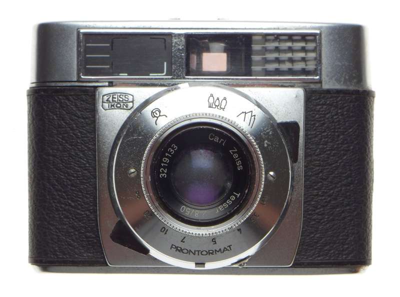Zeiss Ikon Symbolica Tessar 2.8/50mm lens Point and shoot film camera