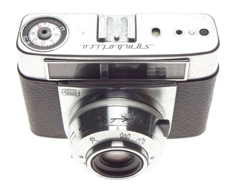 Zeiss Ikon Symbolica Tessar 2.8/50mm lens Point and shoot film camera