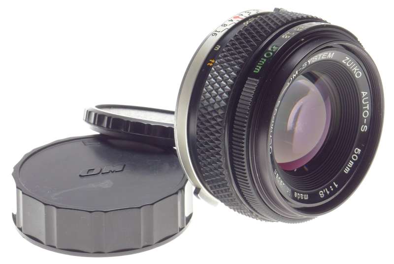 Olympus-OM system Zuiko auto-S 50mm 1:1.8 SLR vintage 35mm film camera lens used
