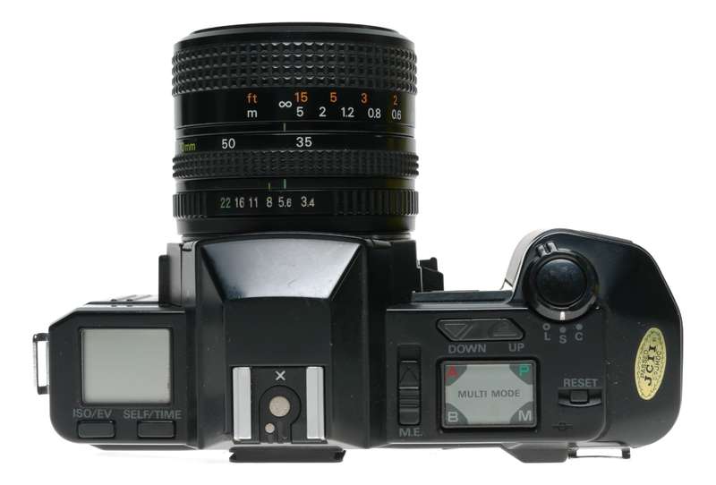 CHINON Auto Zoom 35-70mm Macro SLR Vintage film camera