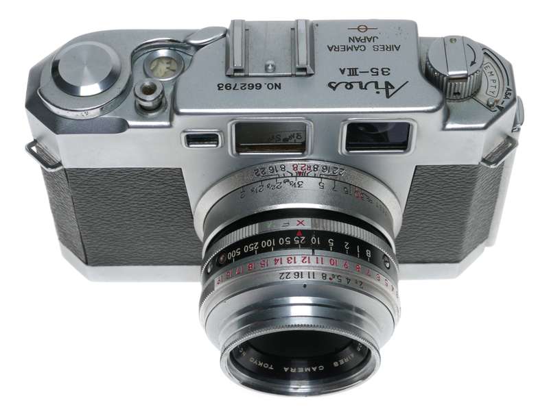AIRES 35-IIIA Vintage 35mm film camera CORAL 2.8 f4.5cm lens