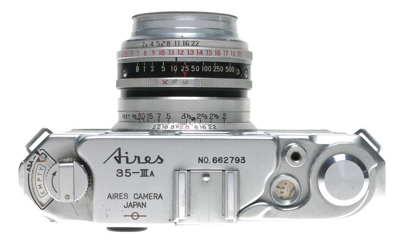 AIRES 35-IIIA Vintage 35mm film camera CORAL 2.8 f4.5cm lens