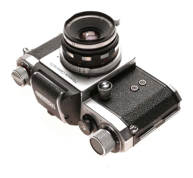 Miranda T lens 2.8 f=5cm 35mm film classic camera