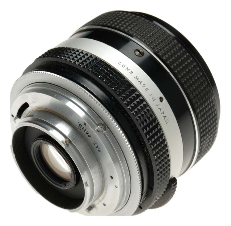 Auto Tamron 1:2.8 f=28mm SRT.TO Vintage film camera lens