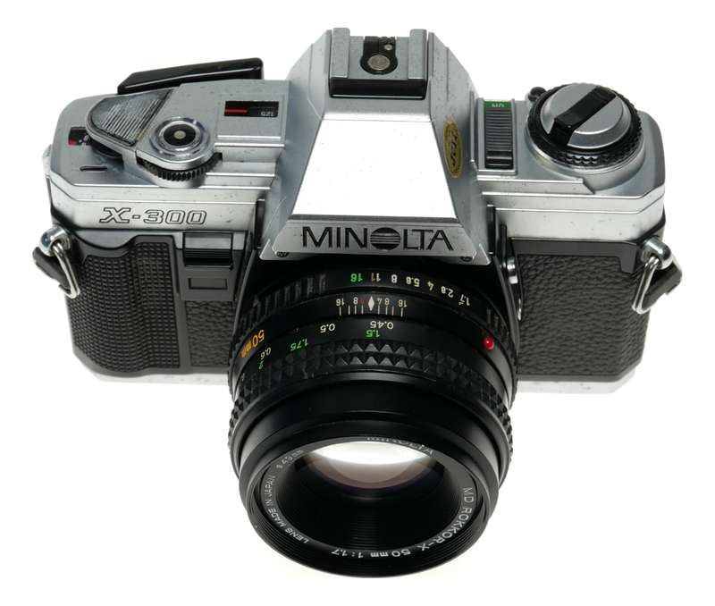 Minolta X-300 SLR vintage film camera MD Rokkor-X 50mm 1.7 lens