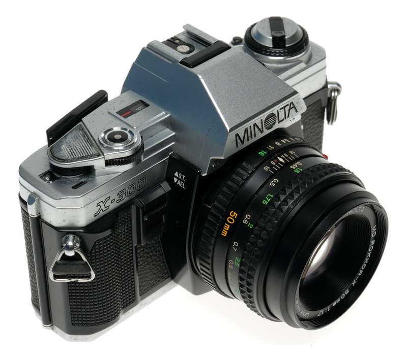 Minolta X-300 SLR vintage film camera MD Rokkor-X 50mm 1.7 lens