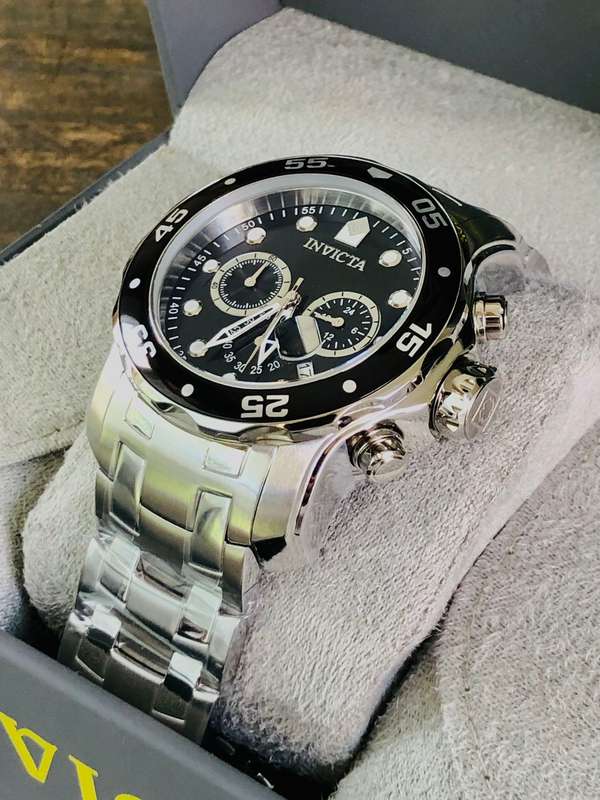 INVICTA Men's BIG COLOSSUS silver / black 50mm Steel Chronograph Watch