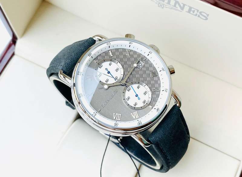 Retail: R9,200.00 Thomas Earnshaw British WWII Watch Graphite/White GENUINE, BRAND NEW