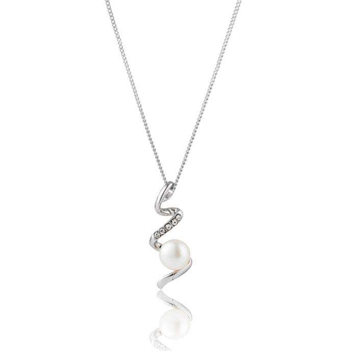 Retail: R2650.00 LONDON JEWELLERS Freshwater Pearl Devotion Pendant and Pearl Stud Earrings Set