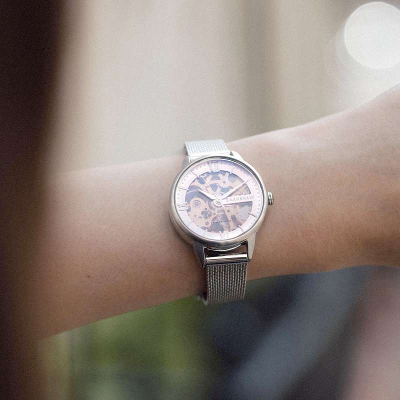 ***lOOk*** rrp: R6,500.00 THOMAS EARNSHAW Women`s AUTOMATIC Skeleton Warm Pink Silver Milanese Watch