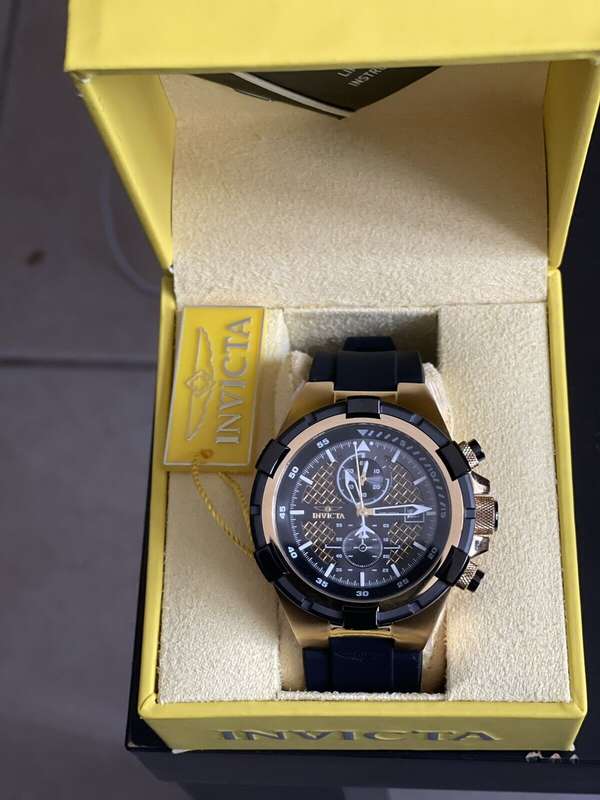 INVICTA Mens Pilot Cockpit Chrono Black/Gold Silicone Watch