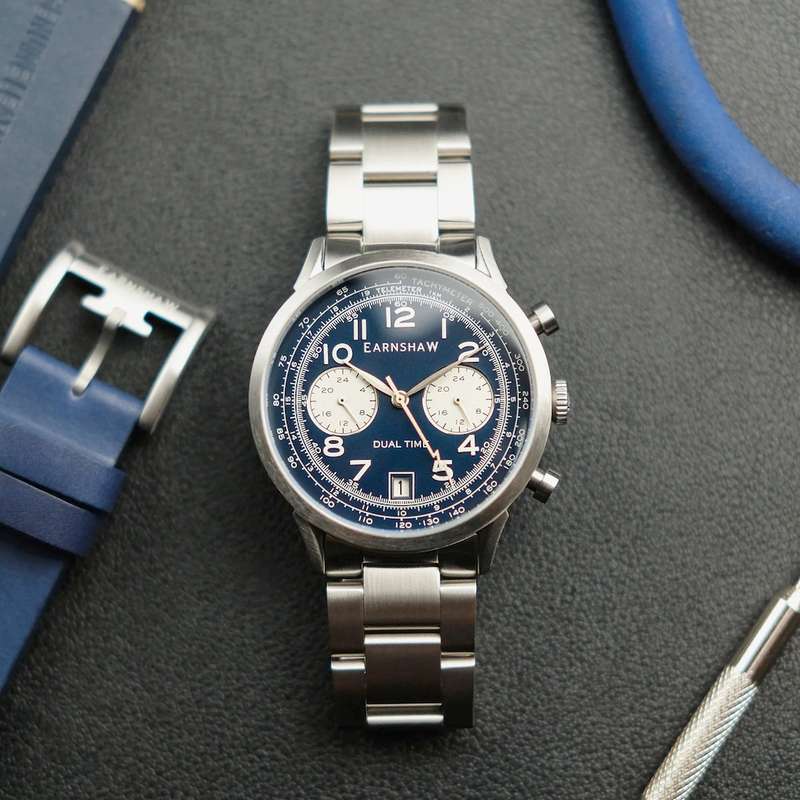 ***must see*** rrp: R8,500.00 THOMAS EARNSHAW Men`s GRANDE PRIX 1/400 Chronograph Dover Blue Watch