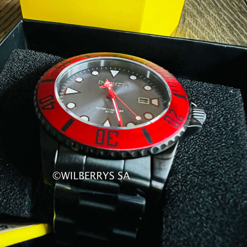 Invicta Men`s Sea Urchin Slate / Black 200m Dive 44mm Watch