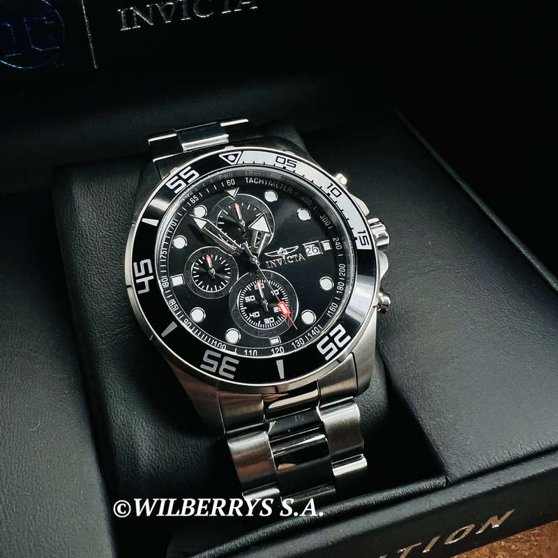 R30 courier!! look!! rrp R6,999.00 INVICTA Mens Silver / Black Classic Tachy Steel Watch BRAND NEW