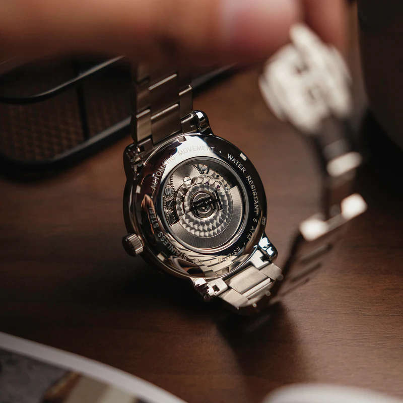 omg!! Retail: R10,200.00 Earnshaw BRIT AUTOMATIC DOUBLE RETROGRADE Mansfield Watch GENUINE, NEW
