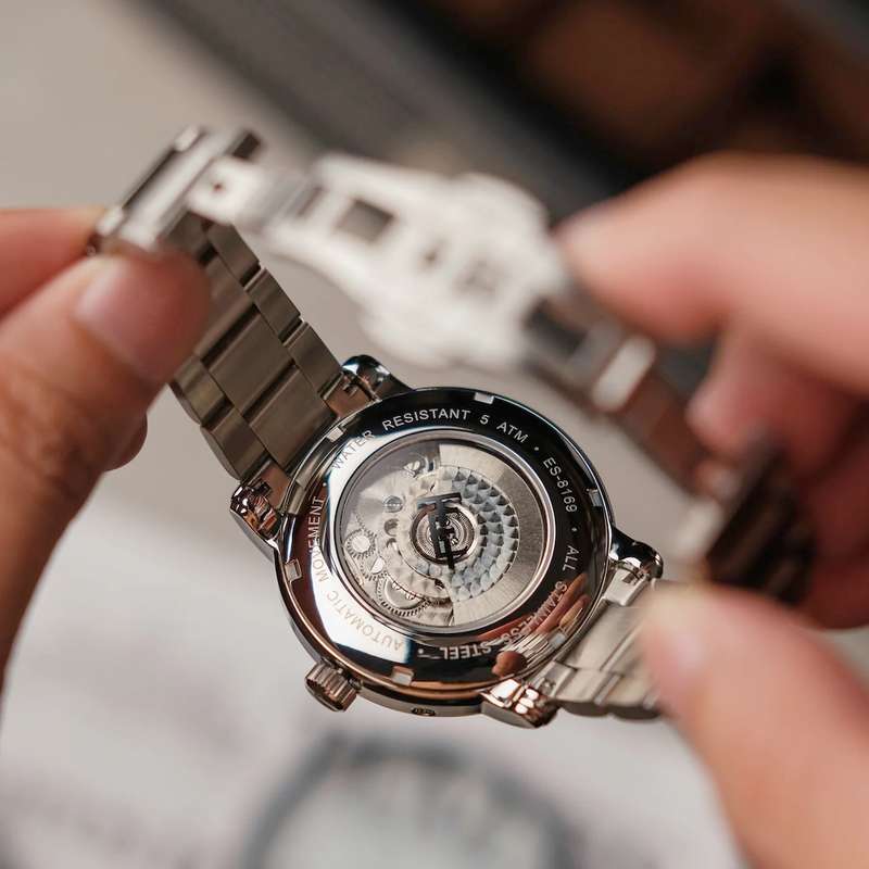 LOOK!! rip: R10,200.00 THOMAS EARNSHAW LONGCASE DOUBLE RETROGRADE AUTOMATIC Bearer Blue Watch