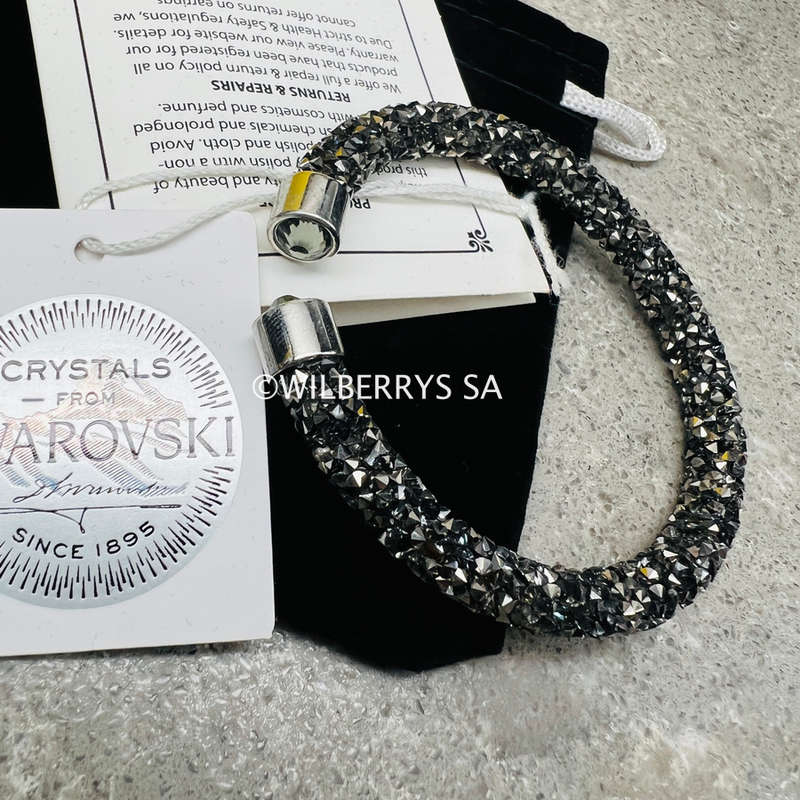 last 1 left!! Retail: R1750.00 LONDON JEWELLERS Brilliance CRYSTALS FROM SWAROVSKI Sugar bracelet