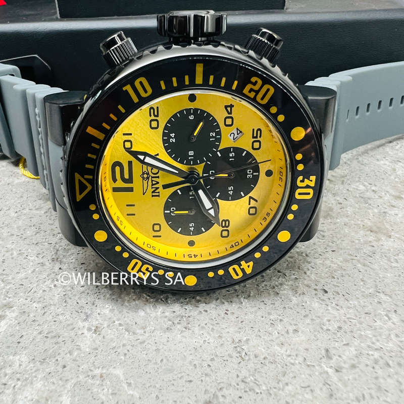 THICK build MONSTER !! rrp R8,999.00 INVICTA MEN PD HUNTER DIVER WATCH SILICONE STRAP NEW