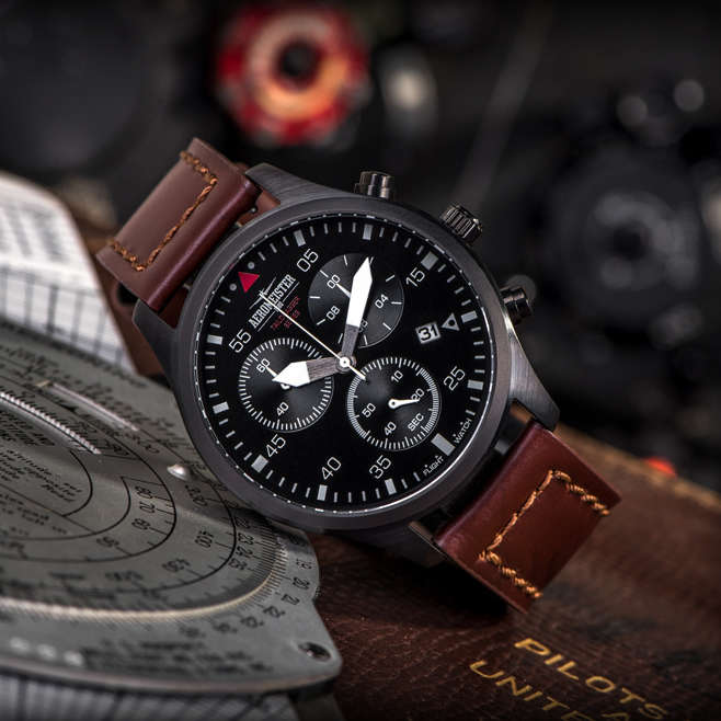Retail: R9,000.00 Aeromeister Amsterdam Men's Taildragger Chronograph Watch + FLIGHT TIN