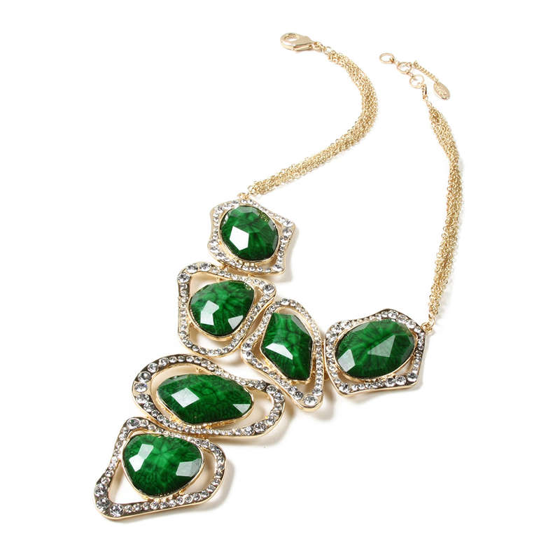 HOT! Must see! Retail: R1,500.00 AMRITA NEW YORK Harper Crystal Necklace Evergreen