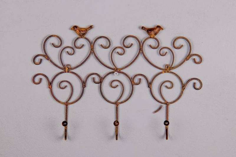 Bird Hooks Rust