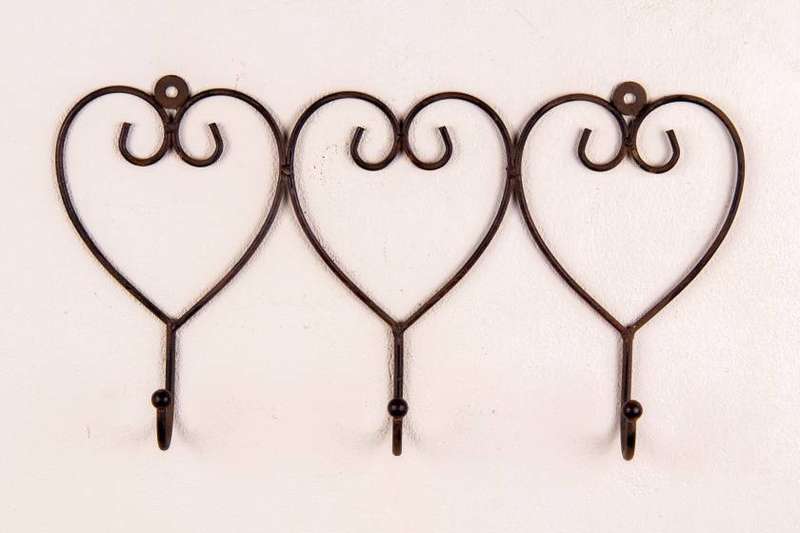 Heart Shaped Wall Hooks Brown