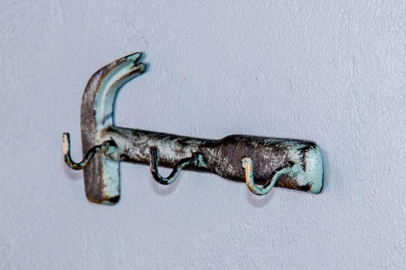Hammer with Hooks Antique Grey - Wall Décor