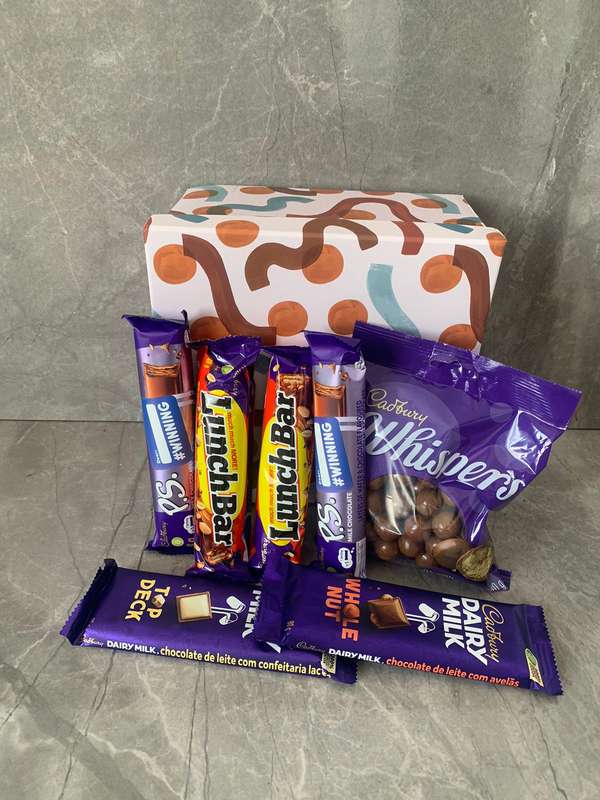 Cadbury Delight Hamper