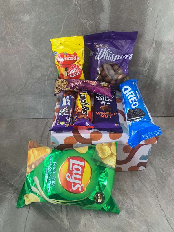 Romance Snack Hamper