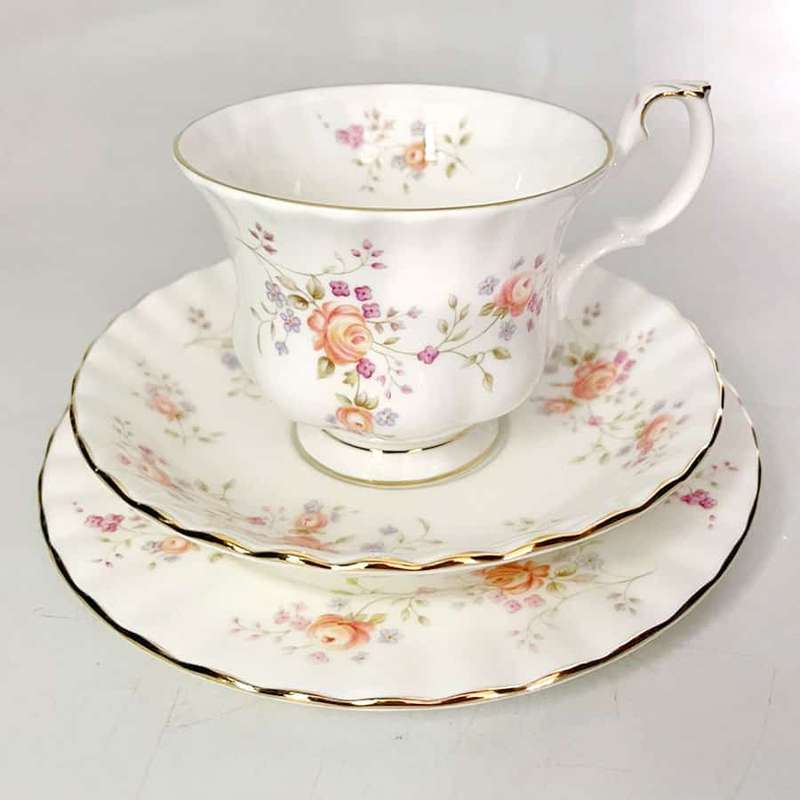 Royal albert trio sales