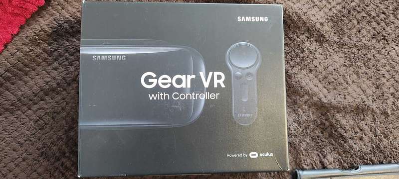 Samsung gear vr with remote