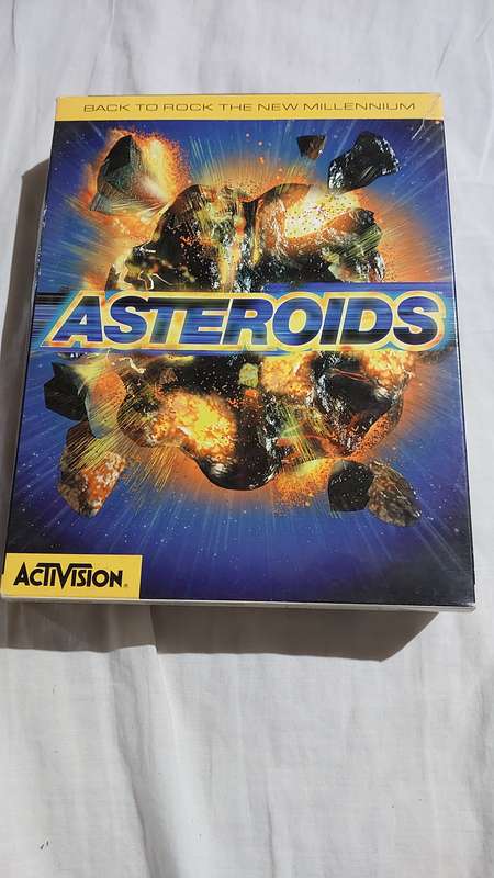 Astroids PC Big Box Game Vintage