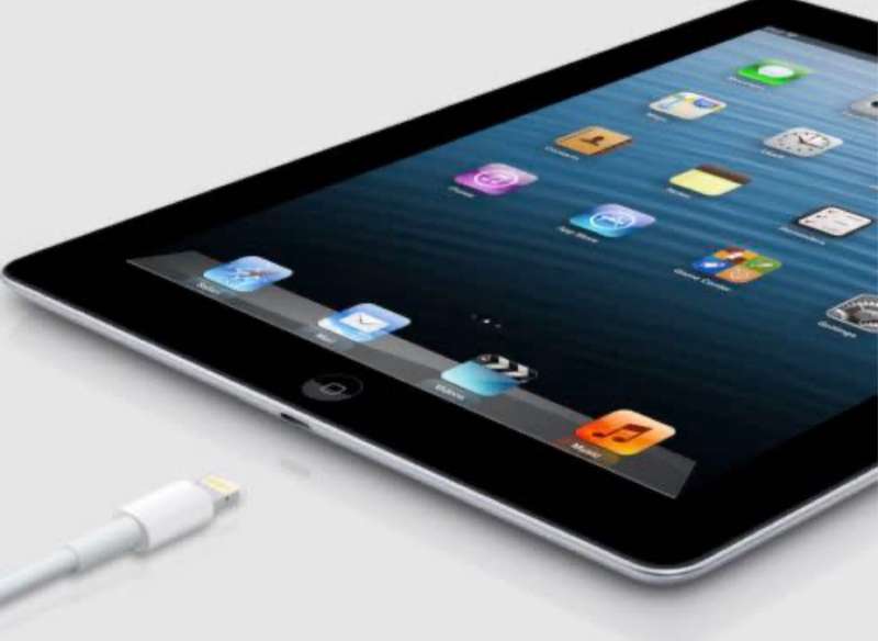 iPad 4th Gen - 64GB -Retina Display - Great Condition - Free Cover Case