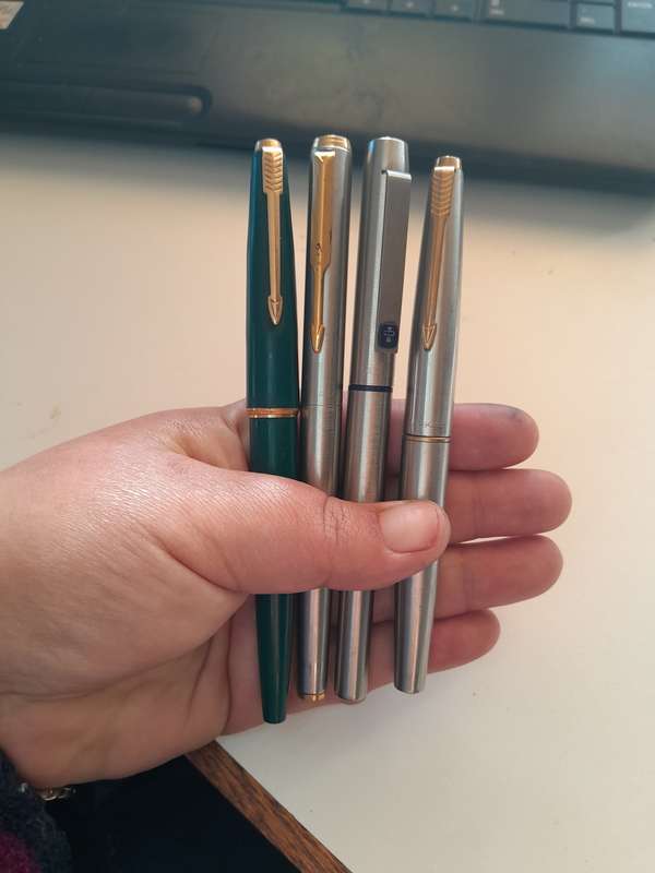 Vintage Parker pen made in England ×4