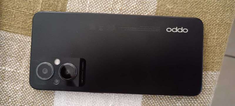 Oppo Reno 7z 5g For Spares or Repair Screen Glass Cracked