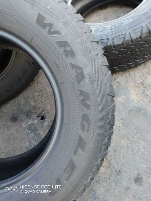 265/70/17 Goodyear Wranglar AT.