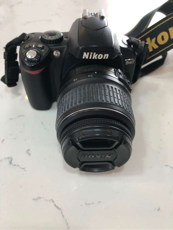 Nikon D40 & 18-55mm Nikkor Lens & 70-300mm Sigma Lens