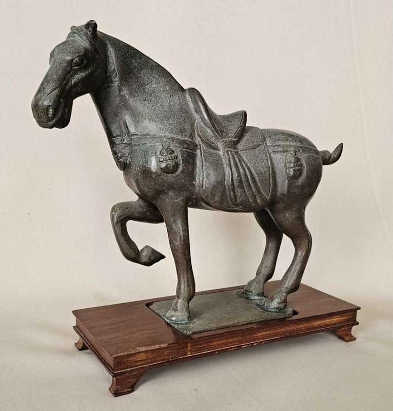 Antique Chinese Bronze Horse Sculpture